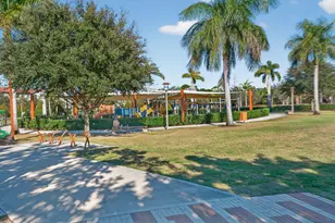 12510 Gross Pointe Dr, Palm Beach Gardens, FL 33418 - Photo 45