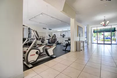 800 Parkview Drive, Unit #225, Hallandale Beach, FL 33009 - Photo 25