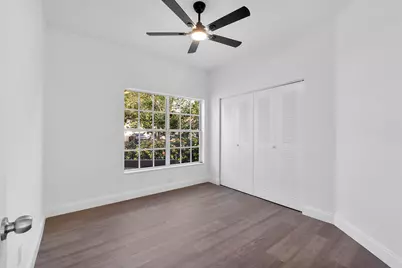 1410 SW 85th Avenue, Pembroke Pines, FL 33025 - Photo 27