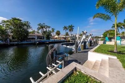 1231 NE 28th Avenue, Pompano Beach, FL 33062 - Photo 47