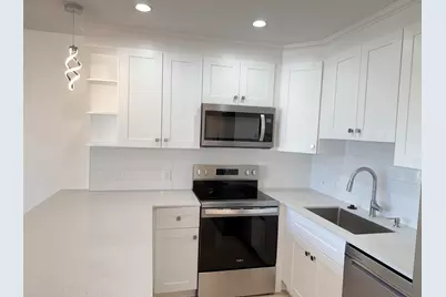 37 Preston A, Boca Raton, FL 33434 - Photo 3