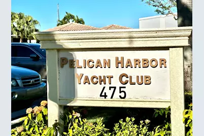 25 Pelican Pointe Drive, Unit #201, Delray Beach, FL 33483 - Photo 27