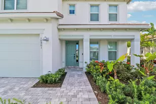 10901 Stellar Cir, Palm Beach Gardens, FL 33412 - Photo 3