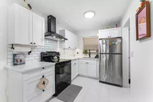 7500 NW 30th Pl, Sunrise, FL 33313 - Photo 5