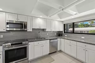 665 SE 21st Ave, Deerfield Beach, FL 33441 - Photo 9