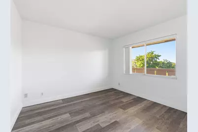 14310 Strathmore Lane #402, Delray Beach, FL 33446 - Photo 23