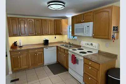 8217 SE Swan Avenue, Hobe Sound, FL 33455 - Photo 15