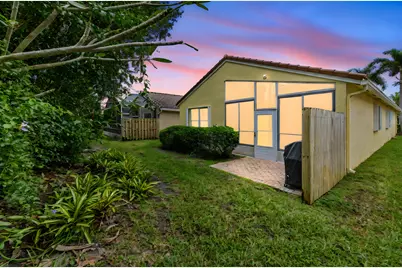 9550 Cherry Blossom Court, Boynton Beach, FL 33437 - Photo 5