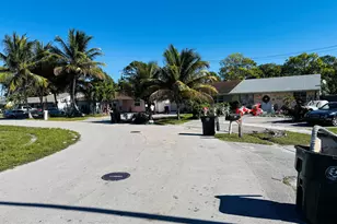 4732 Chariot Cir, Greenacres, FL 33463 - Photo 3