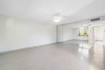 566 Flanders L, Unit #566, Delray Beach, FL 33484 - Photo 9