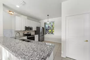 558 Waverly Cir, Port Saint Lucie, FL 34983 - Photo 13
