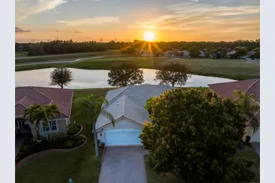 558 Waverly Circle, Port Saint Lucie, FL 34983 - Photo 3