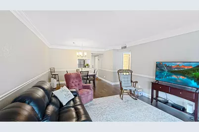 12022 W Greenway Drive, Unit #206, Royal Palm Beach, FL 33411 - Photo 5