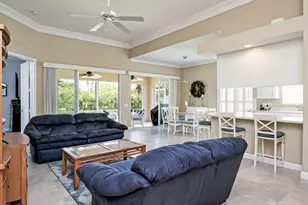 10581 SW Stratton Dr, Port Saint Lucie, FL 34987 - Photo 7