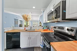 4847 Via Palm Lakes, West Palm Beach, FL 33417 - Photo 3