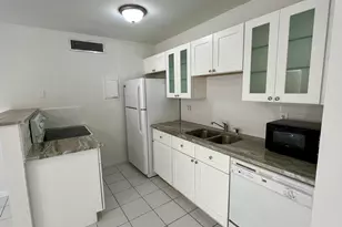 631 Executive Center Dr, West Palm Beach, FL 33401 - Photo 9