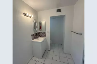 631 Executive Center Drive, Unit #K101, West Palm Beach, FL 33401 - Photo 15