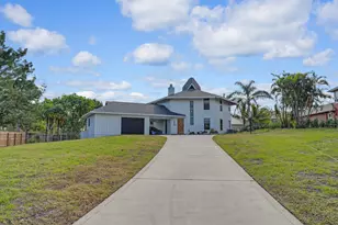 9752 SE Highborne Way, Hobe Sound, FL 33455 - Photo 1