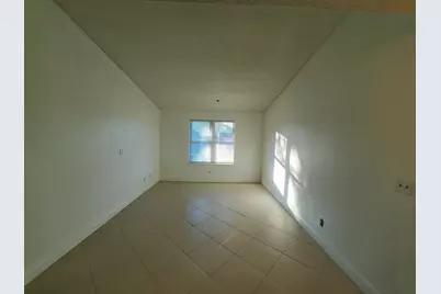 2319 N Congress Avenue, Unit #31, Boynton Beach, FL 33426 - Photo 15