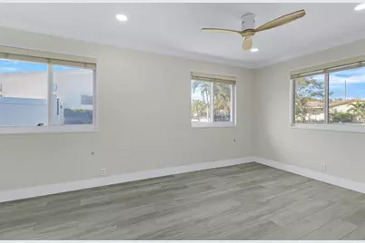 912 SE 8th Court, Deerfield Beach, FL 33441 - Photo 25