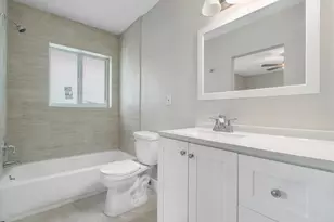 245 SW 6th St, Boca Raton, FL 33432 - Photo 13