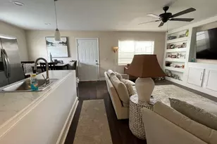 568 Burgundy L, Delray Beach, FL 33484 - Photo 3