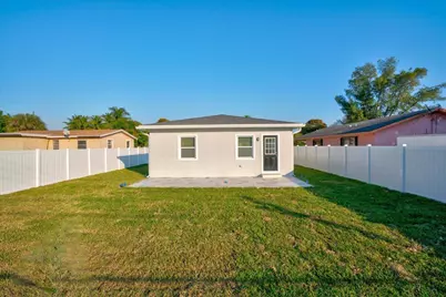 320 NW 6th Avenue, Delray Beach, FL 33444 - Photo 35