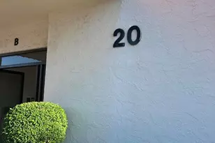 20 Yacht Club Dr, North Palm Beach, FL 33408 - Photo 23