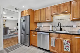 3960 Oaks Clubhouse Dr, Pompano Beach, FL 33069 - Photo 3