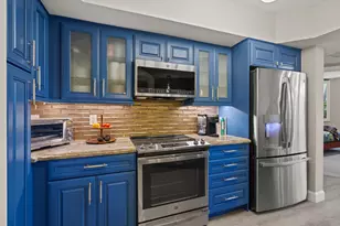 600 S Dixie Hwy, West Palm Beach, FL 33401 - Photo 5