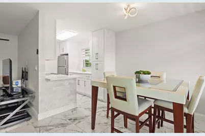 69 Royal Oak Court, Unit #105, Vero Beach, FL 32962 - Photo 7