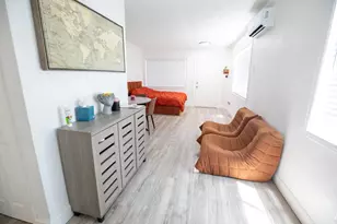 740 11th St, Miami Beach, FL 33139 - Photo 9