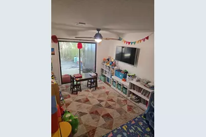 1007 Raintree Lane, Palm Beach Gardens, FL 33410 - Photo 7