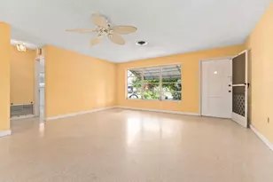 204 E Arbor Ave, Port Saint Lucie, FL 34952 - Photo 7