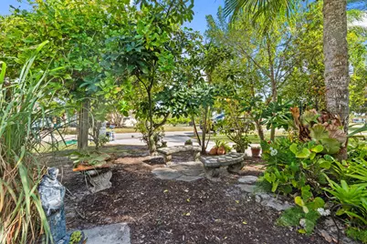 204 E Arbor Avenue, Port Saint Lucie, FL 34952 - Photo 41