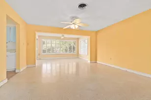 204 E Arbor Ave, Port Saint Lucie, FL 34952 - Photo 9