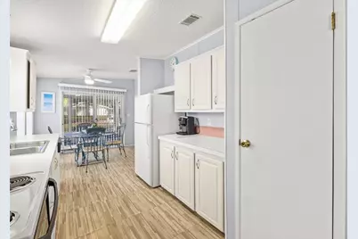 3805 Doral Court, Port Saint Lucie, FL 34952 - Photo 11
