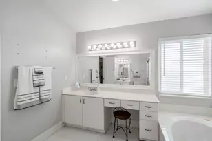 9879 Harbour Lake Cir, Boynton Beach, FL 33437 - Photo 43