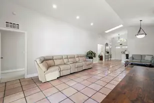 9879 Harbour Lake Cir, Boynton Beach, FL 33437 - Photo 19