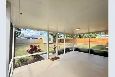 486 NE Solida Circle, Port Saint Lucie, FL 34983 - Photo 5