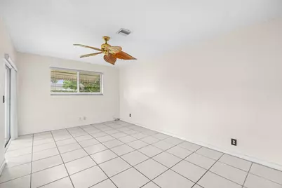 921 SW 11th Terrace, Boca Raton, FL 33486 - Photo 13