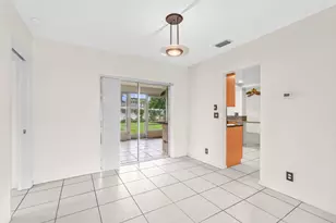 921 SW 11th Terrace, Boca Raton, FL 33486 - Photo 9