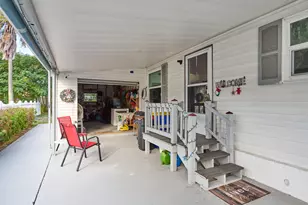 2779 SW Olds Pl, Stuart, FL 34997 - Photo 17