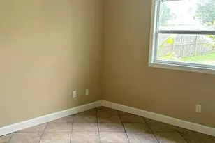 383 SW Tulip Blvd, Port Saint Lucie, FL 34953 - Photo 21