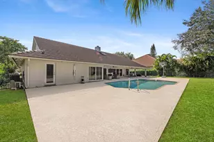 4429 Woodfield Blvd, Boca Raton, FL 33434 - Photo 43