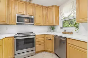 353 Orange Way, West Palm Beach, FL 33405 - Photo 17