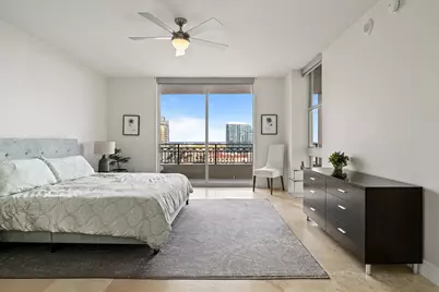 550 Okeechobee Boulevard, Unit #1401, West Palm Beach, FL 33401 - Photo 15