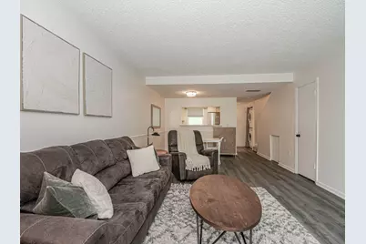 1901 Indian River Boulevard, Unit #206, Vero Beach, FL 32960 - Photo 7