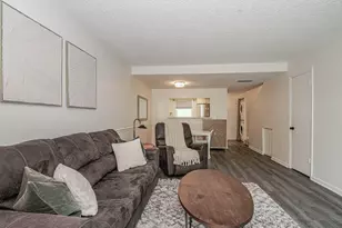 1901 Indian River Blvd Unit, Vero Beach, FL 32960 - Photo 7