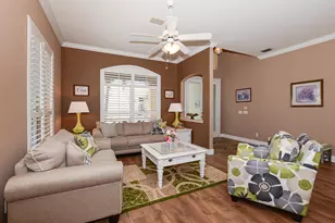 587 NW Lambrusco Dr, Port Saint Lucie, FL 34986 - Photo 9